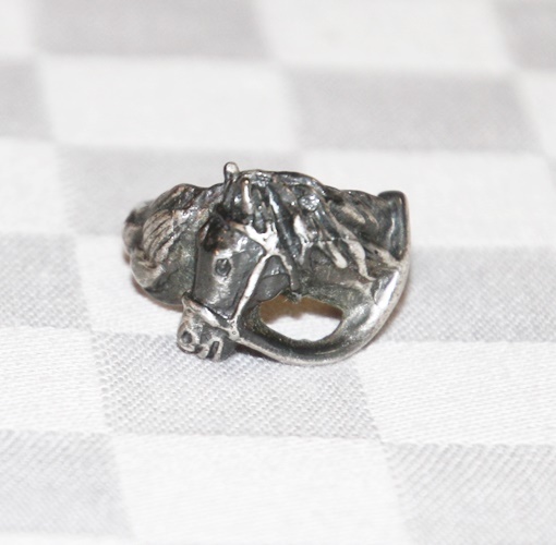 シルバーリング　馬デザイン　銀製指輪　サイズ13号　外国製　中古品　サラブレッド　競馬_画像2