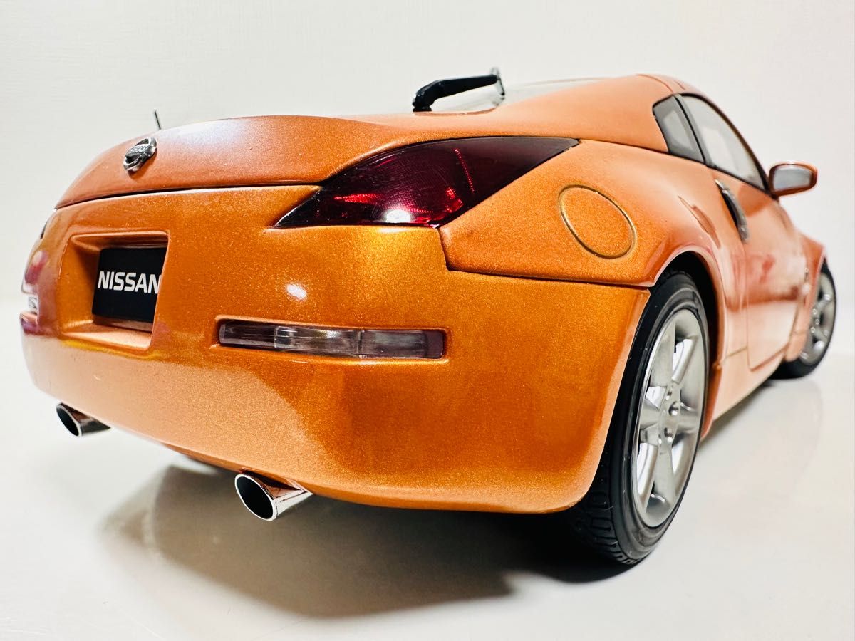 AutoArtオートアート/Nissan日産 FairladyフェアレディZ 350Z Z33 オレンジ 1/18 絶版ルース