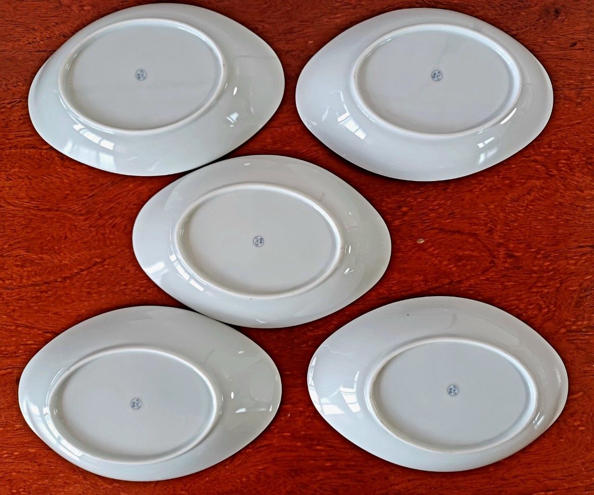 たち吉 白楕円カレー皿 ワンポイント花柄 両端金ライン5個セット たち吉 白楕円カレー皿 ワンポイント花柄 両端金ライン5個セット