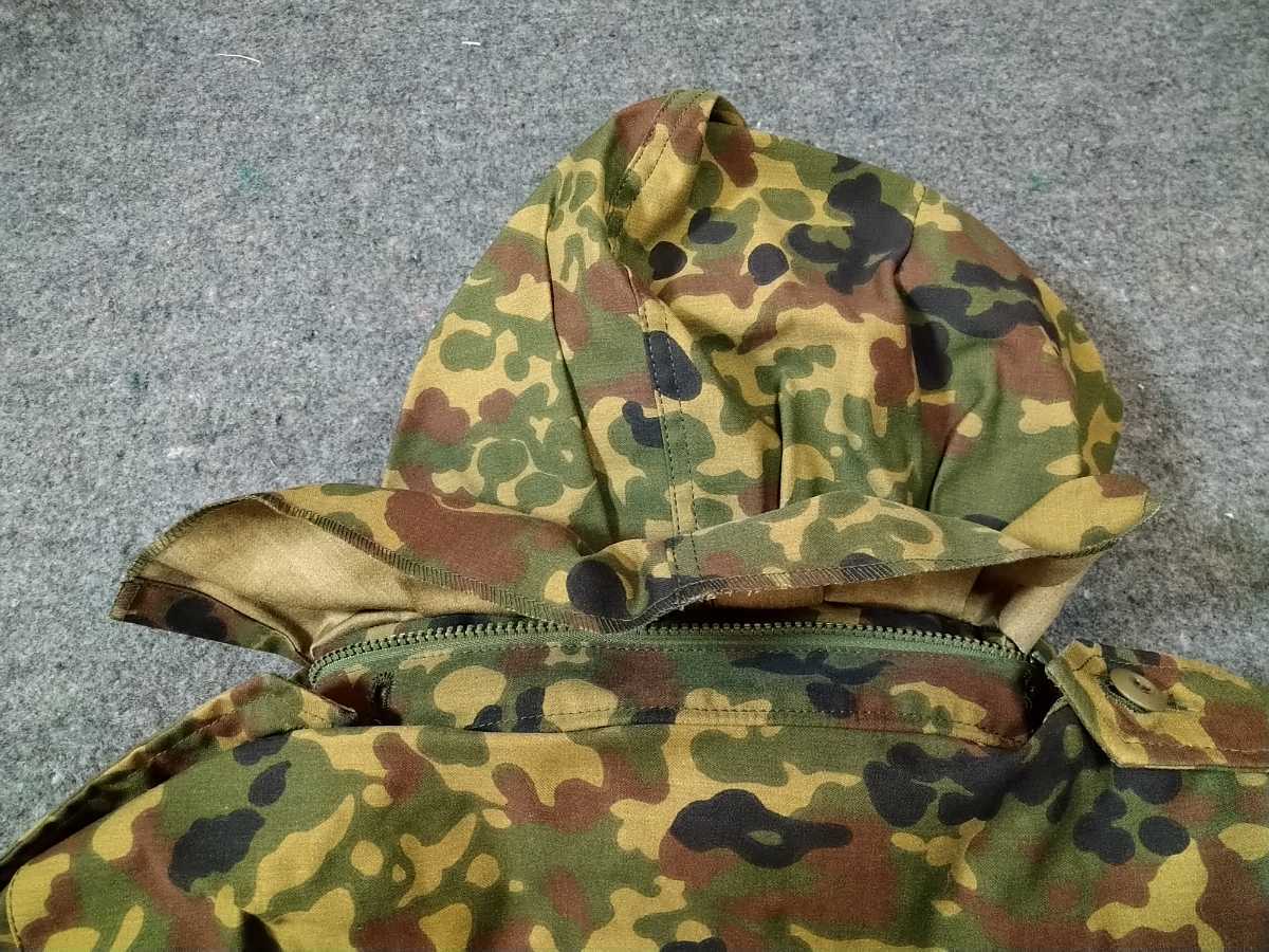 陸上自衛隊 2型迷彩(秋冬茶系) 米軍M-65型フィールドジャケット 戦闘