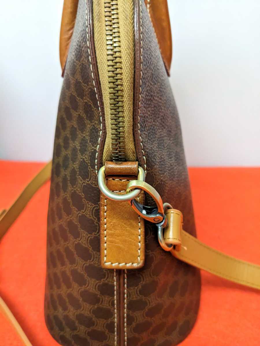 美品 極希少!Celine セリーヌ マカダム柄ハンドバッグ ボストンバッグ マカダム柄 ハンドバッグ 旅行カバン ヴィンテージ PVC レザー 本革 2way セリーヌ {送料無料}celine 廃盤