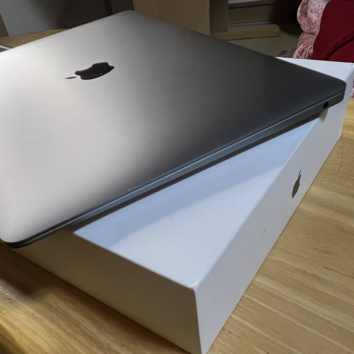 ジャンク ディスプレイ破損 MacBook Air 2020 13インチ M1 16GB/512GB