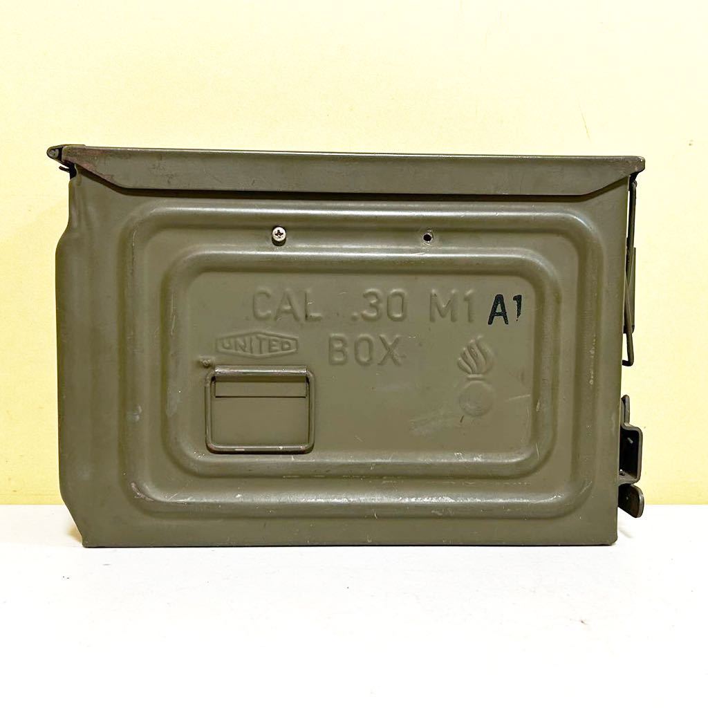 #B17J transceiver military box UNITED united CAL.30 M1 A1 BOX Junk arrange 