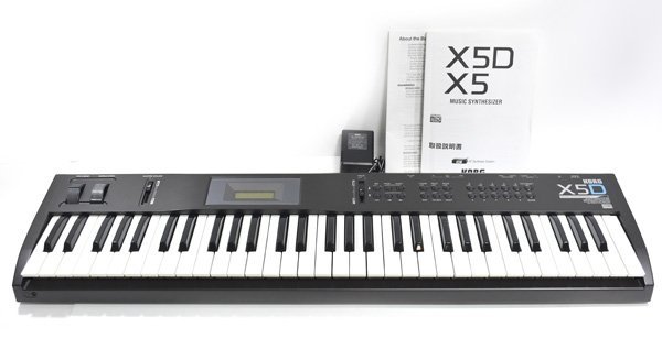 KORG シンセサイザー X5D-