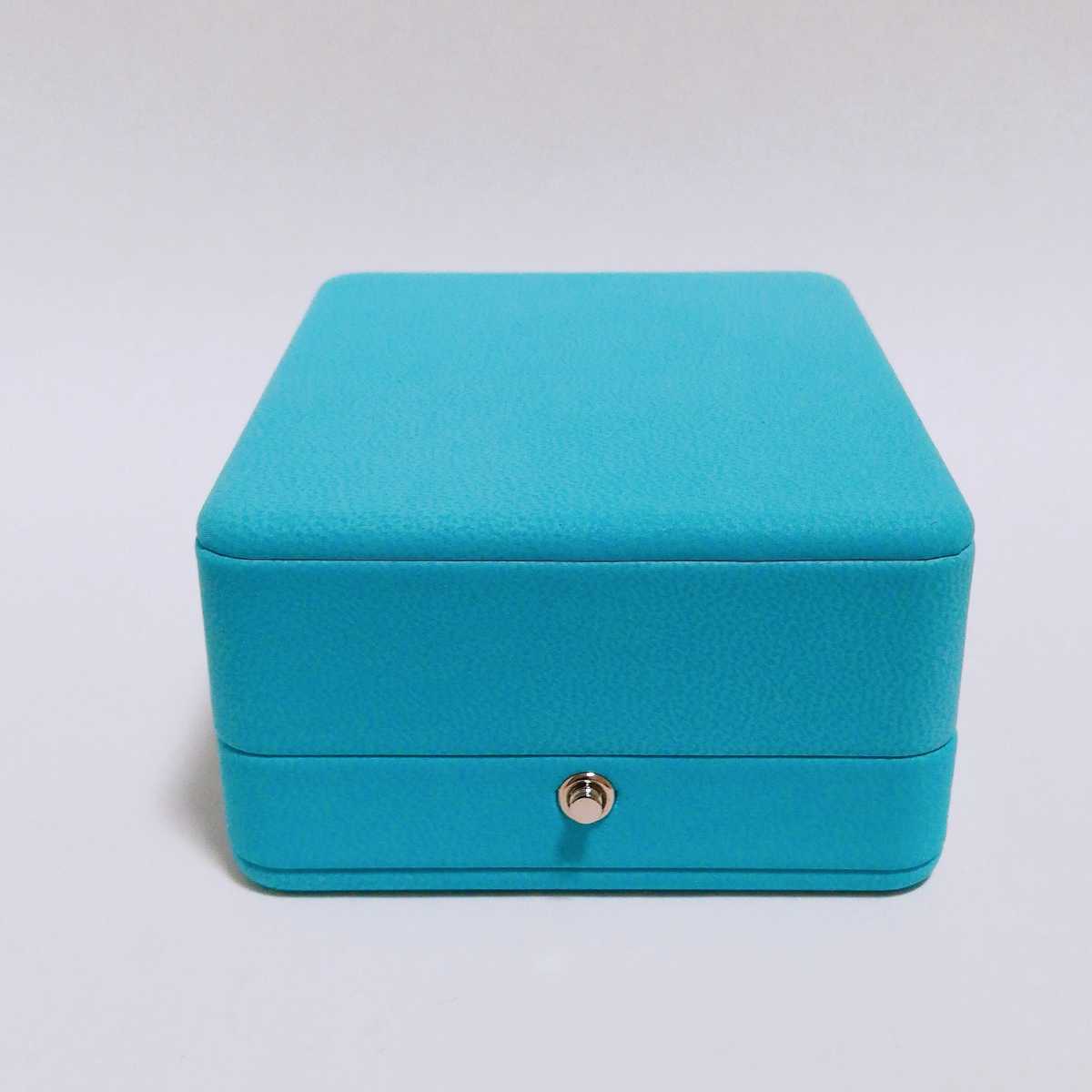 Tiffany ティファニー ジュエリーボックス 空箱 - メルカリ Tiffany ティファニー ジュエリーボックス 空箱 - メルカリ