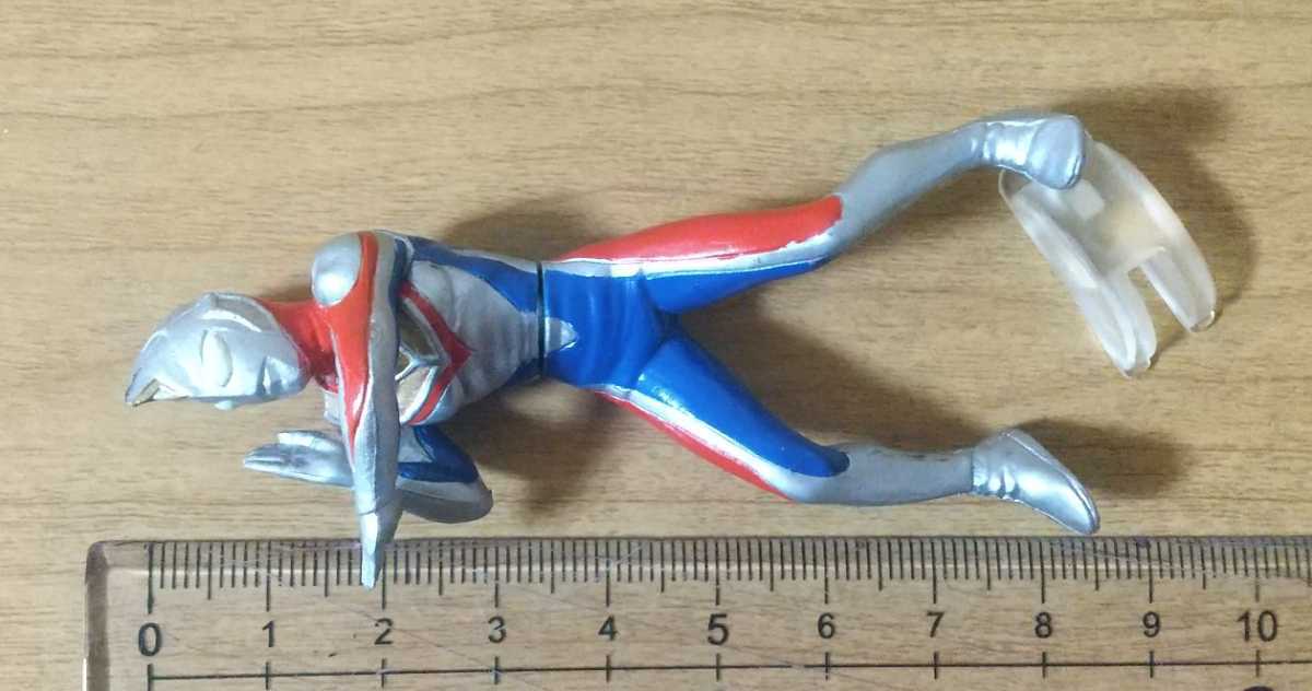 ウルトラマン フィギュア バンダイHG ウルトラマンダイナ (KA-10)_画像3