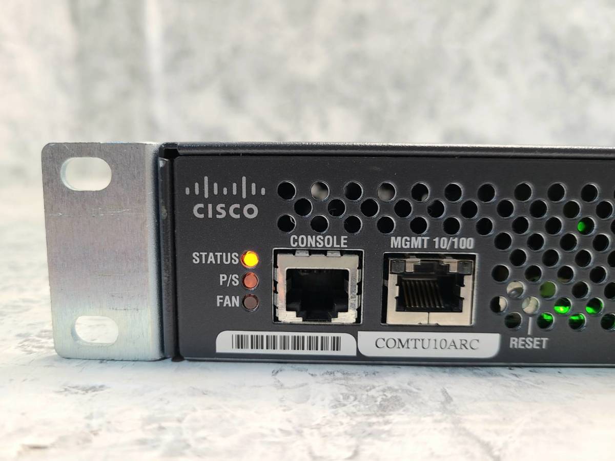 T1052 Cisco/シスコ MDS9124 マルチレイヤファブリックスイッチ DS-C9124-K9_画像2