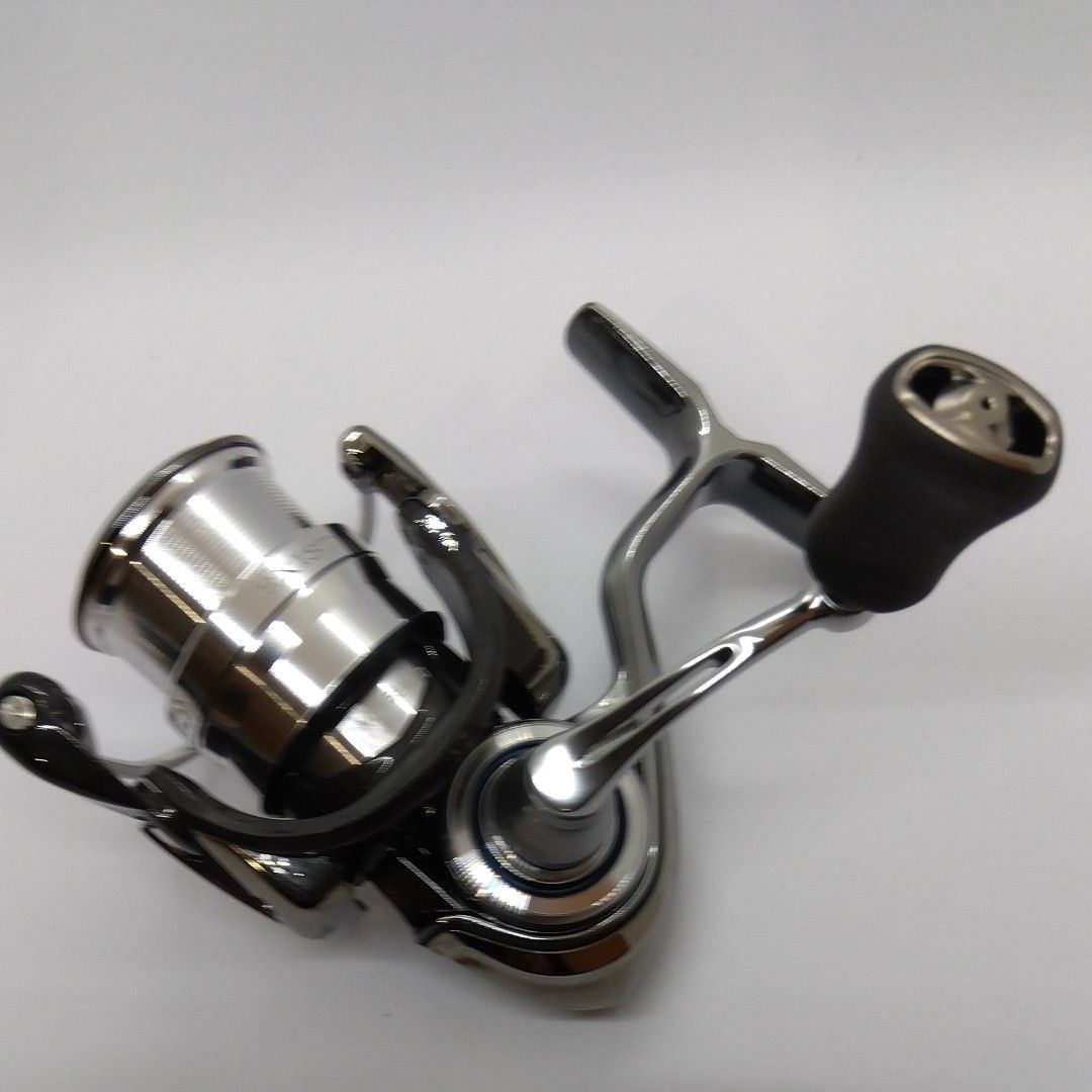 ダイワ 18イグジストFC LT1000S-P 中古美品 スピニングリール ダイワ 18イグジストFC LT1000S-P 中古美品 スピニングリール