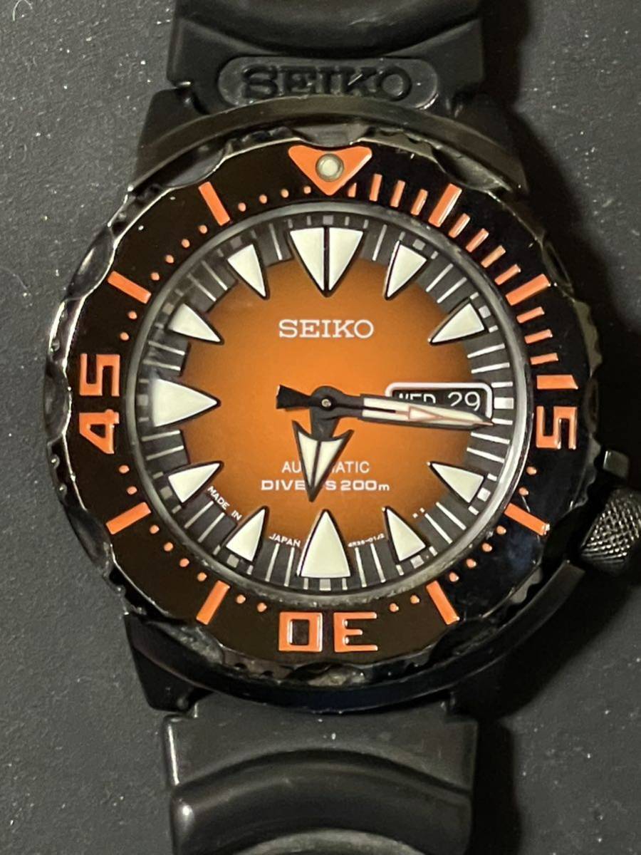 SEIKO オレンジモンスター4R36-01J0 