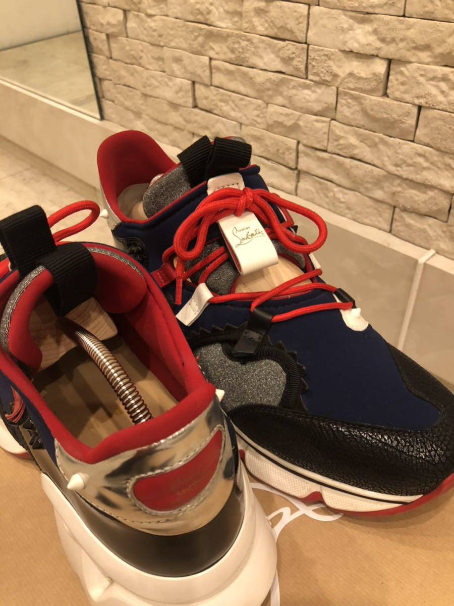 高評価低価 超美品 クリスチャンルブタン スニーカー ルビーシャーク