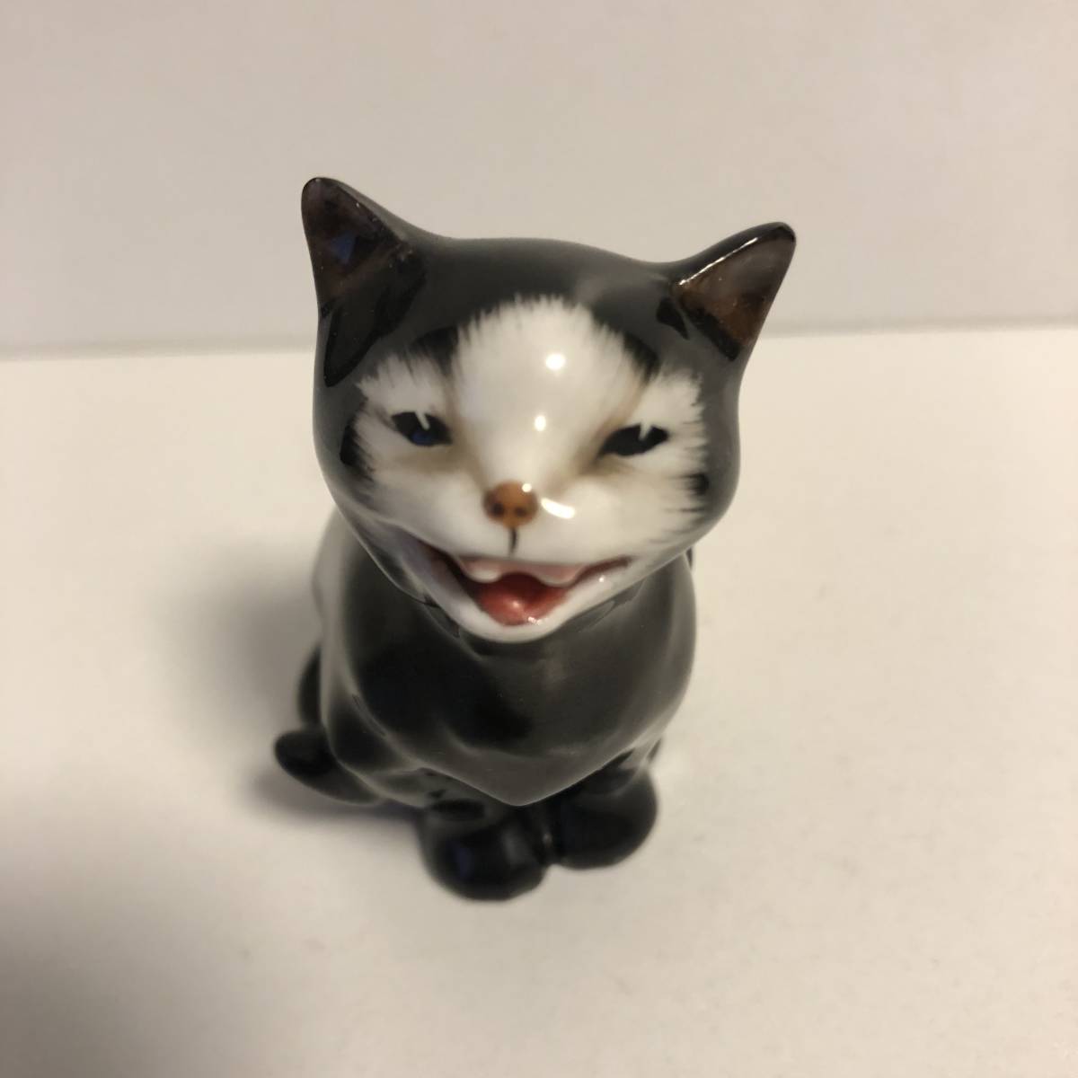 ビンテージ☆英国 ロイヤルドルトン/ラッキー キャット/ Royal Doulton