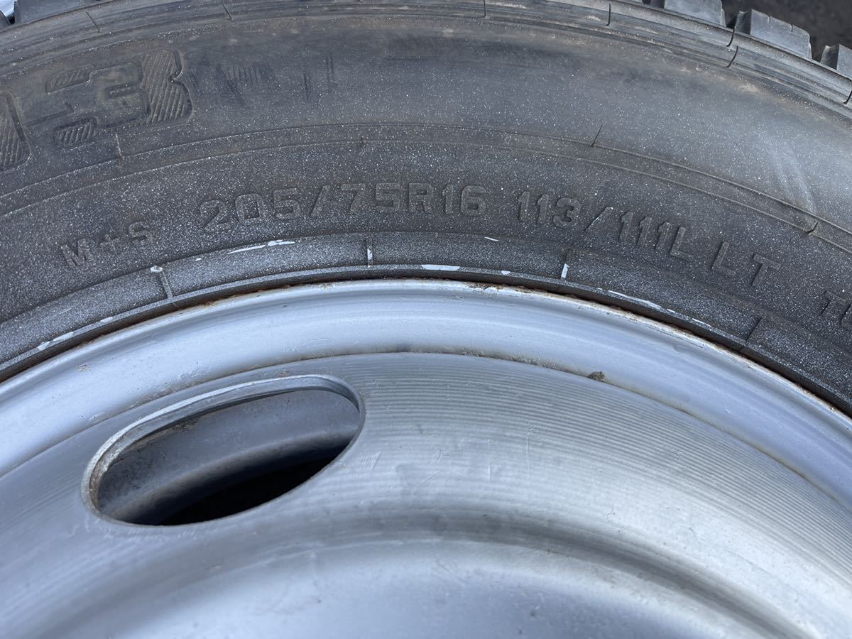 スタッドレス　205/75R16 ダンロップ LT03 いすゞ エルフ 日産 アトラス マツダ TOPY TK 16×5.5J 116.5-8 再塗装　18年　 19年　6本値段_画像4