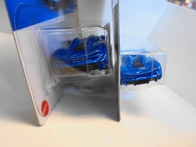 Hotwheels マクラーレン エルバ ホットウィール ミニカー 2台セット 青の画像4