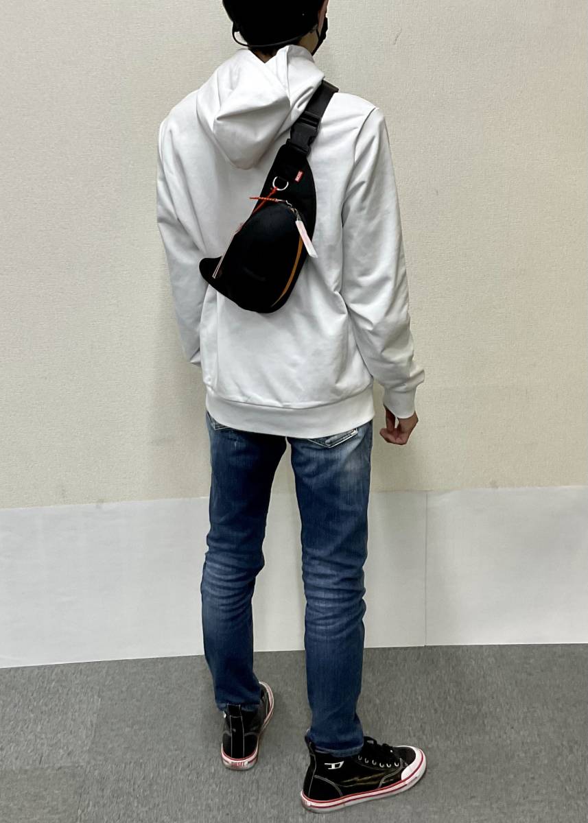 軽量+ストレッチ性+吸水速乾 ディーゼル バックパック 0223 シルバー
