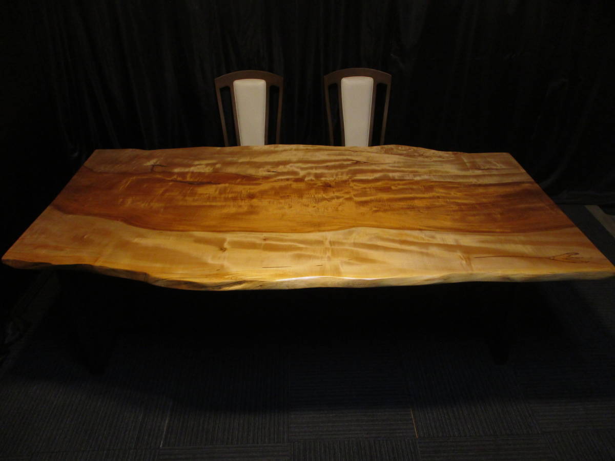 #661■　栃　トチ　一枚板　無垢　テーブル　板　　ローテーブル 　ダイニング　 カウンター　 座卓 天板 　無垢　一枚板