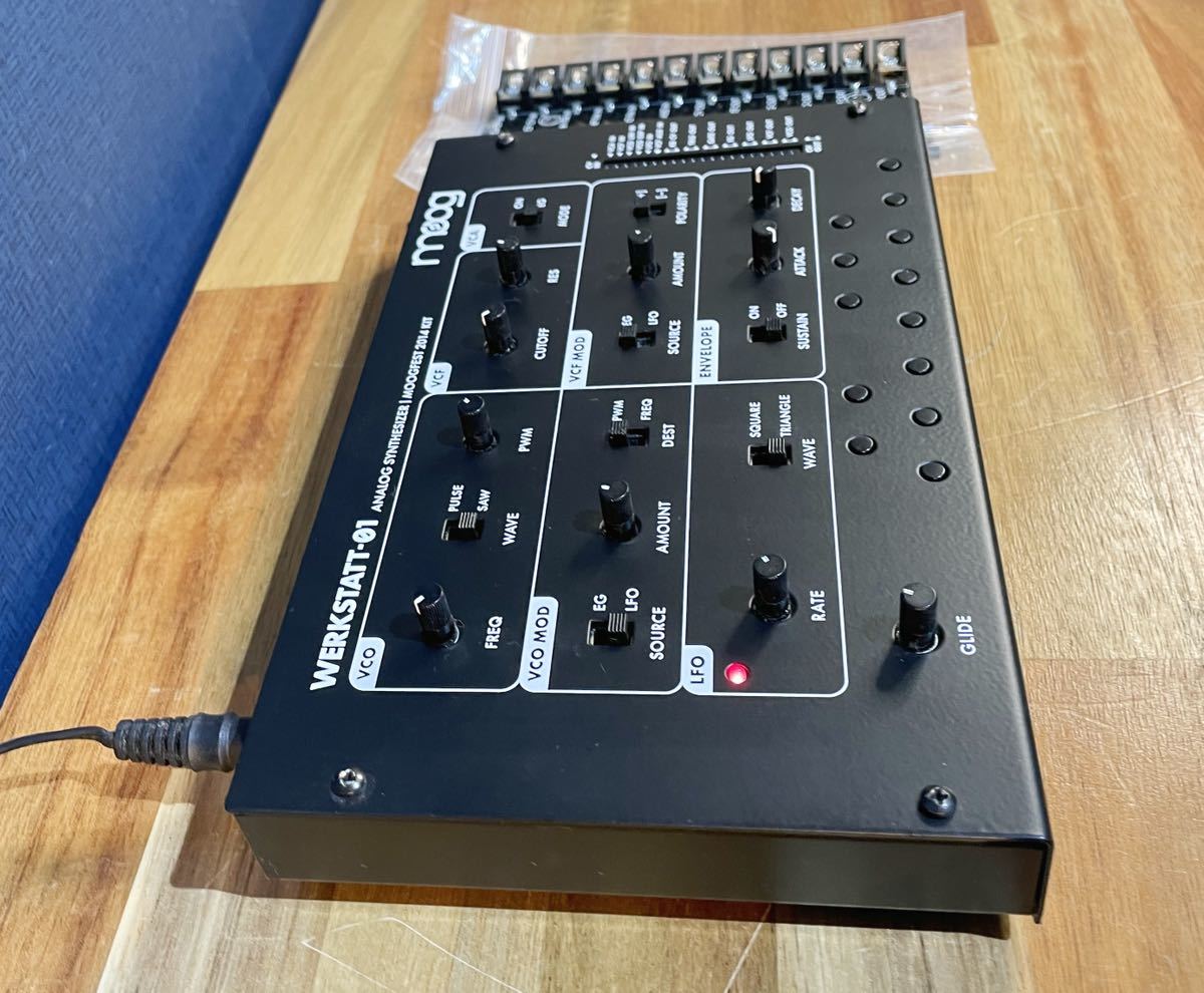 美品 Moog WERKSTATT-01 CV Expander付き モジュラーシンセ アナログ