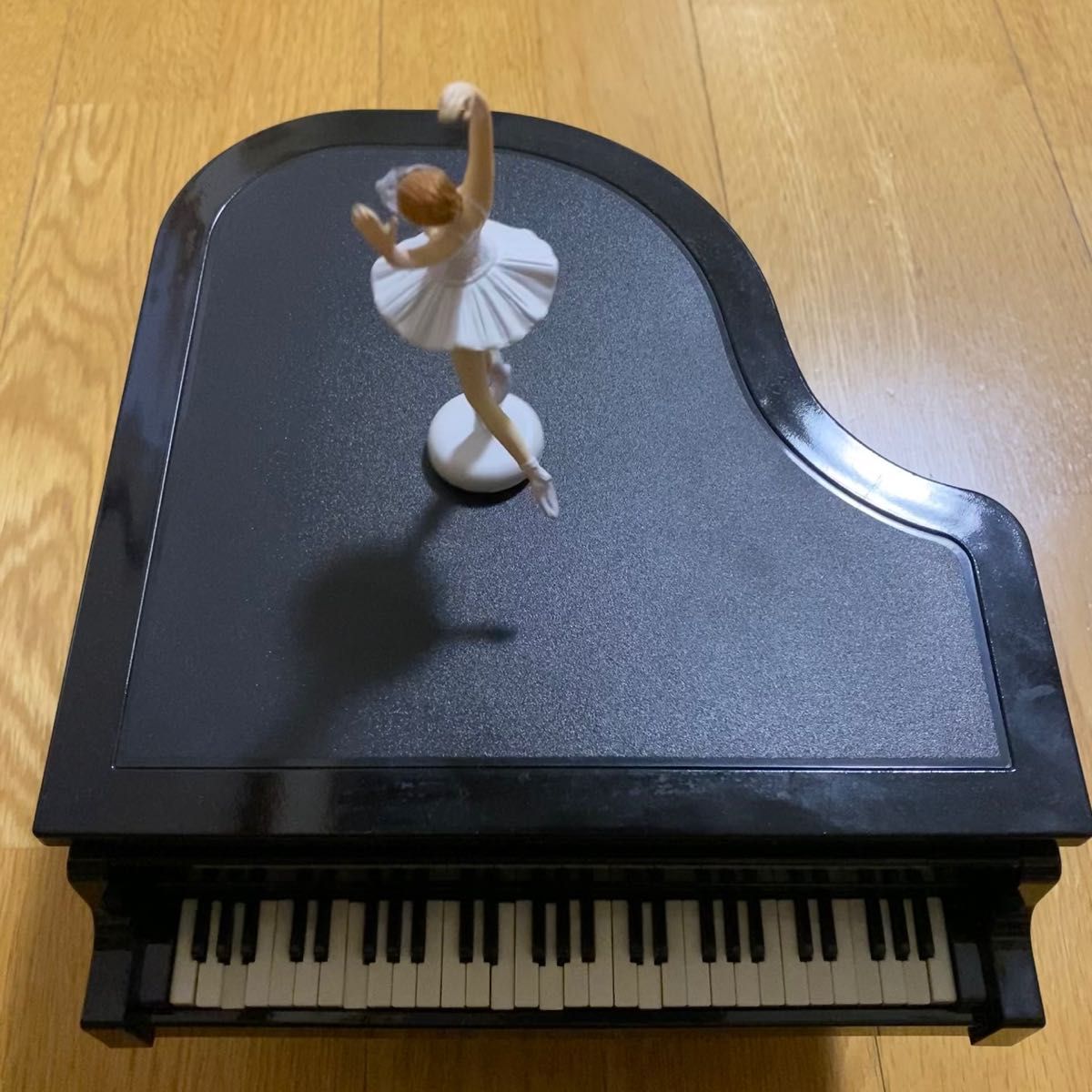 ピアノ　置物　飾り　オブジェ　バレリーナ　インテリア　ヴィンテージ　ビンテージ　レトロ