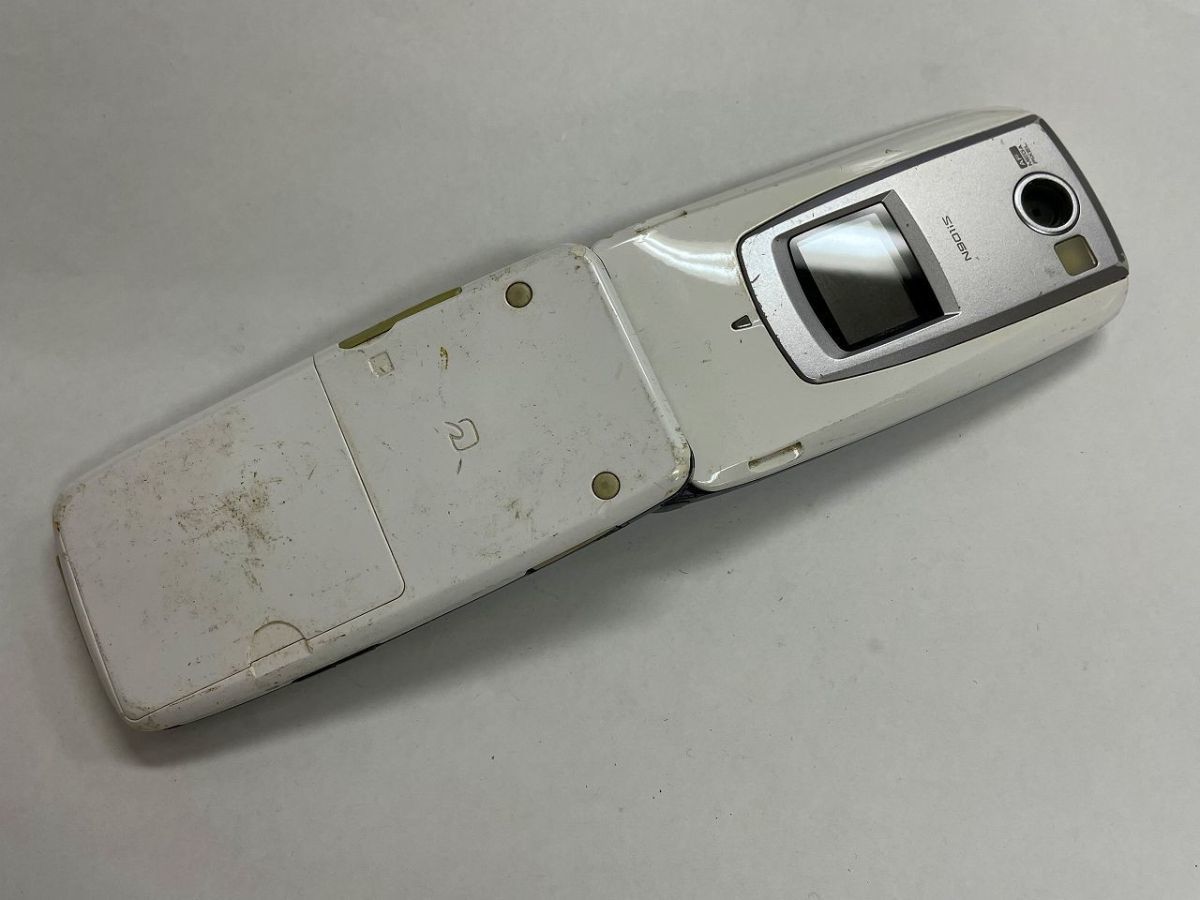 受注生産品】 ☆ドコモ☆LEDカスタム携帯☆FOMA P903i パナソニック