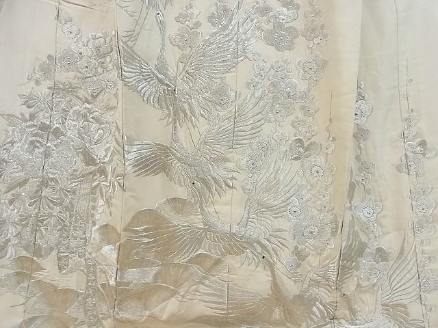 豪華白打掛 婚礼 駒刺繍 飛鶴吉祥花車文 銀糸 逸品 今季ブランド