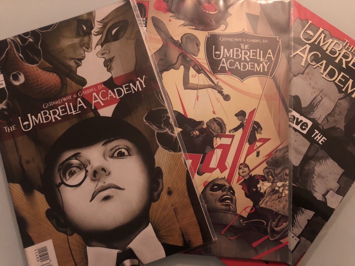 希少◆マイケミGerard Way作「THE UMBRELLA ACADEMY」ジェラルド・ウェイ.マイケミカルロマンスMy Chemical Romance◆アメコミ_画像1