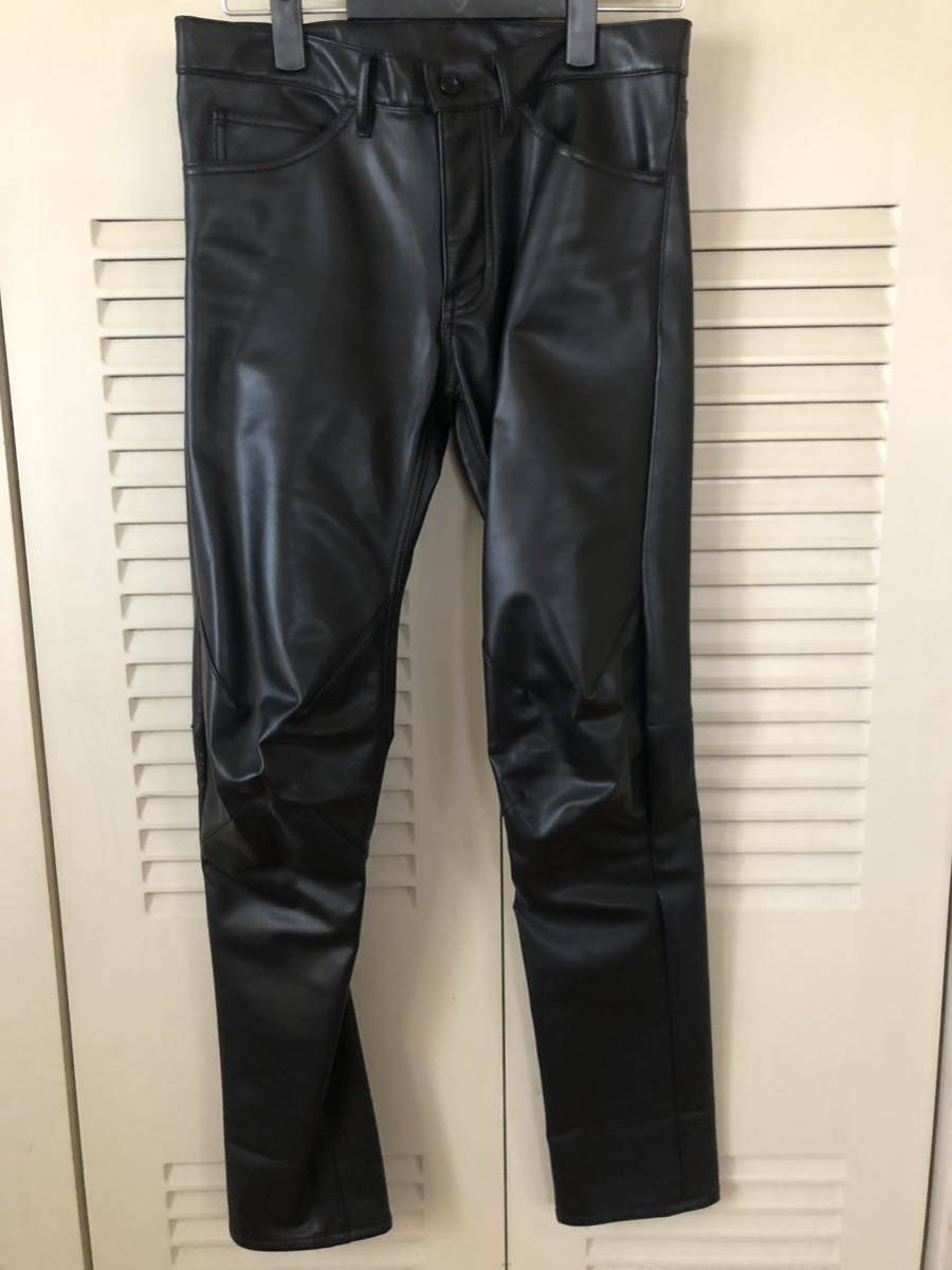 COMME des GARCONS HOMME PLUS 膝変形フェイクレザーパンツ