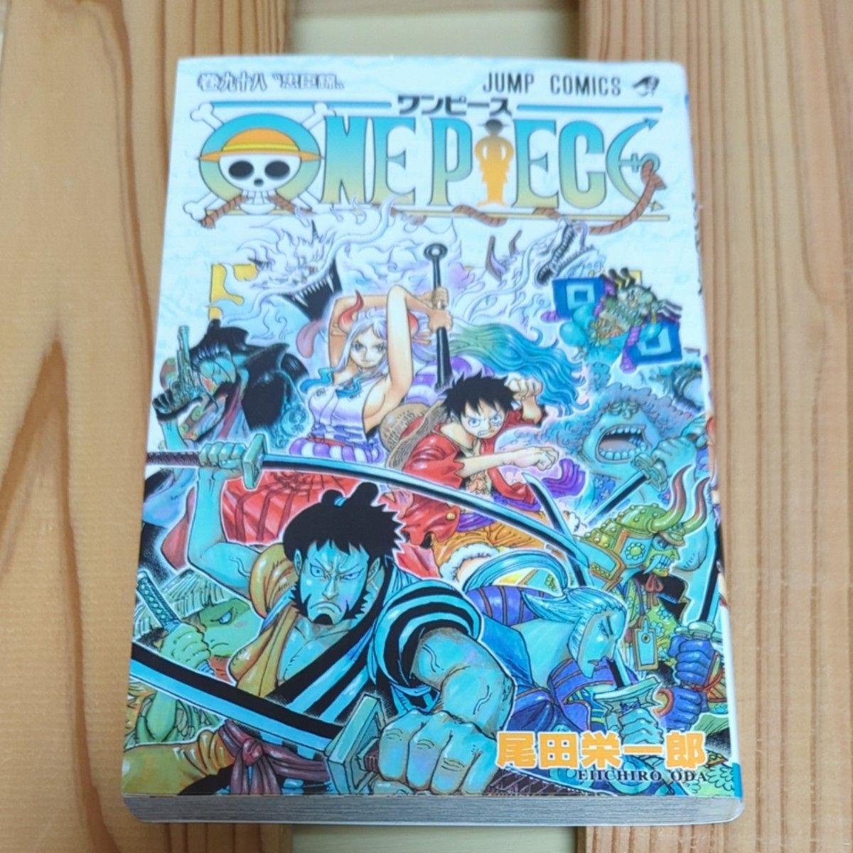 ＯＮＥ　ＰＩＥＣＥ　ワンピース　1~１０４巻　　映画特典、スピンオフなど6冊 セット