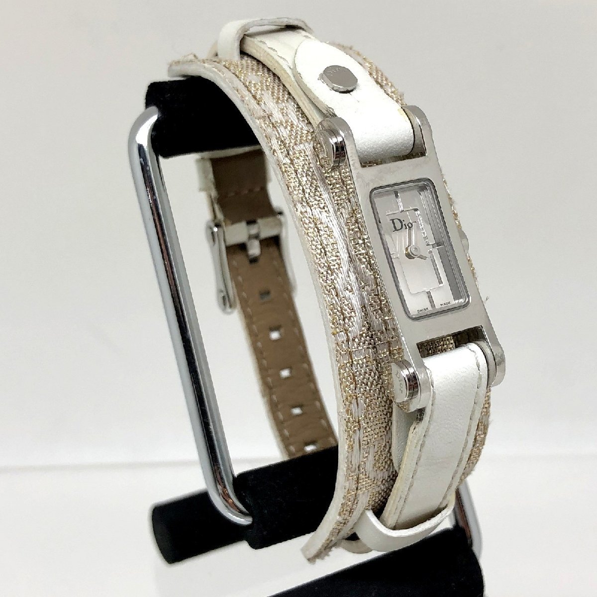 Christian Dior クリスチャンディオール 【4375D】 クォーツ時計 D104-100 シルバー シルバー文字盤 レディース 腕時計 レザーベルト