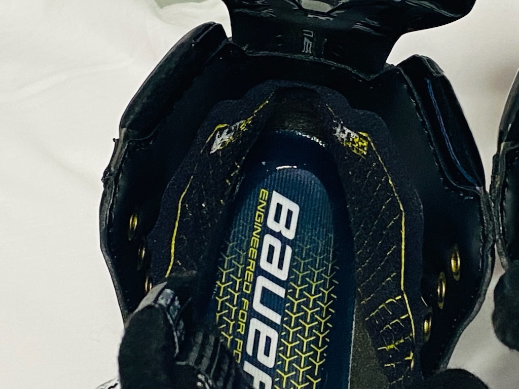 BAUER SUPREME ULTRASONIC SIZE 6/FIT2 | www.bigapple.in