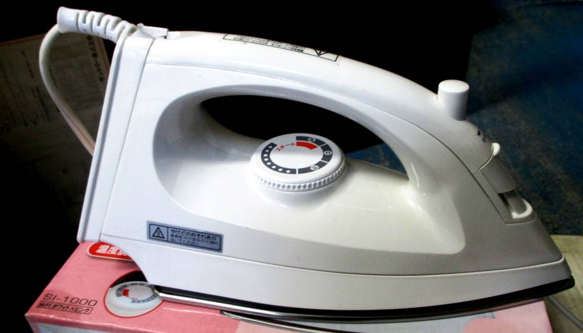 * beautiful goods * mountain .* steam iron *SI-1000*2014 year made * secondhand goods *