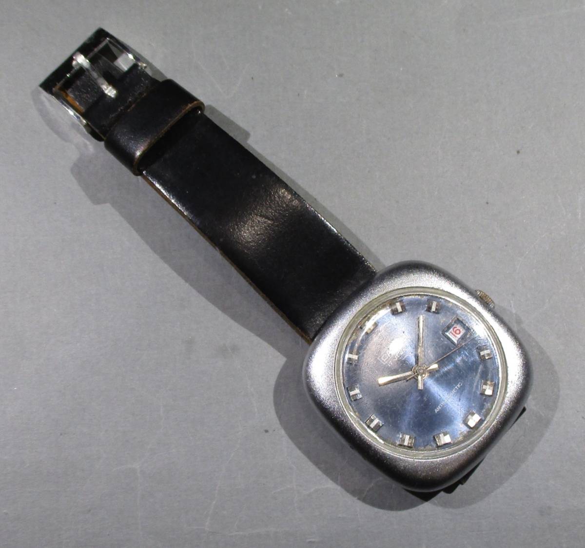 ☆　ビンテージ 紳士用腕時計 CAIDOZ 日付 スイス ６０年代