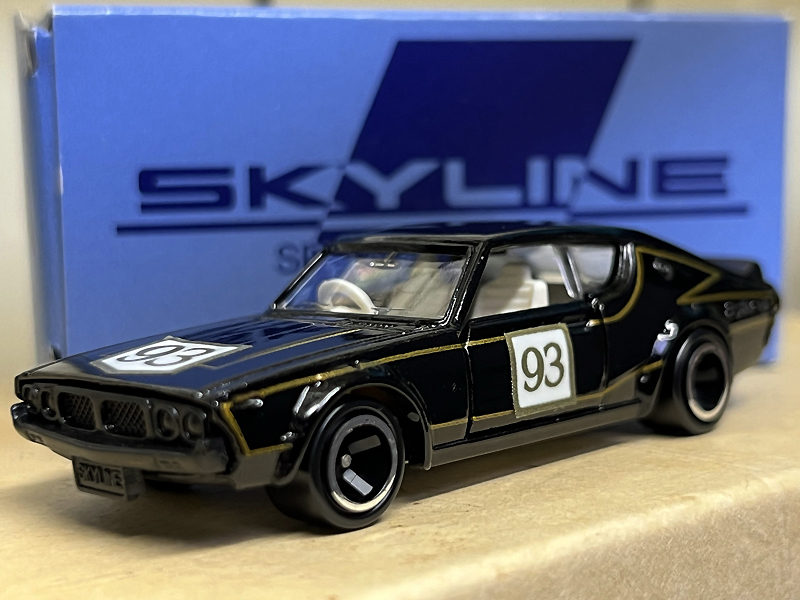 イイノ特注トミカ NO.82 日産 スカイライン2000GT 黒 日本製 絶版 新品同様