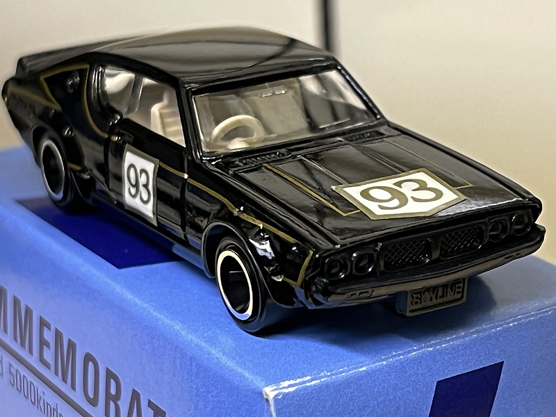 イイノ特注トミカ NO.82 日産 スカイライン2000GT 黒 日本製 絶版 新品同様