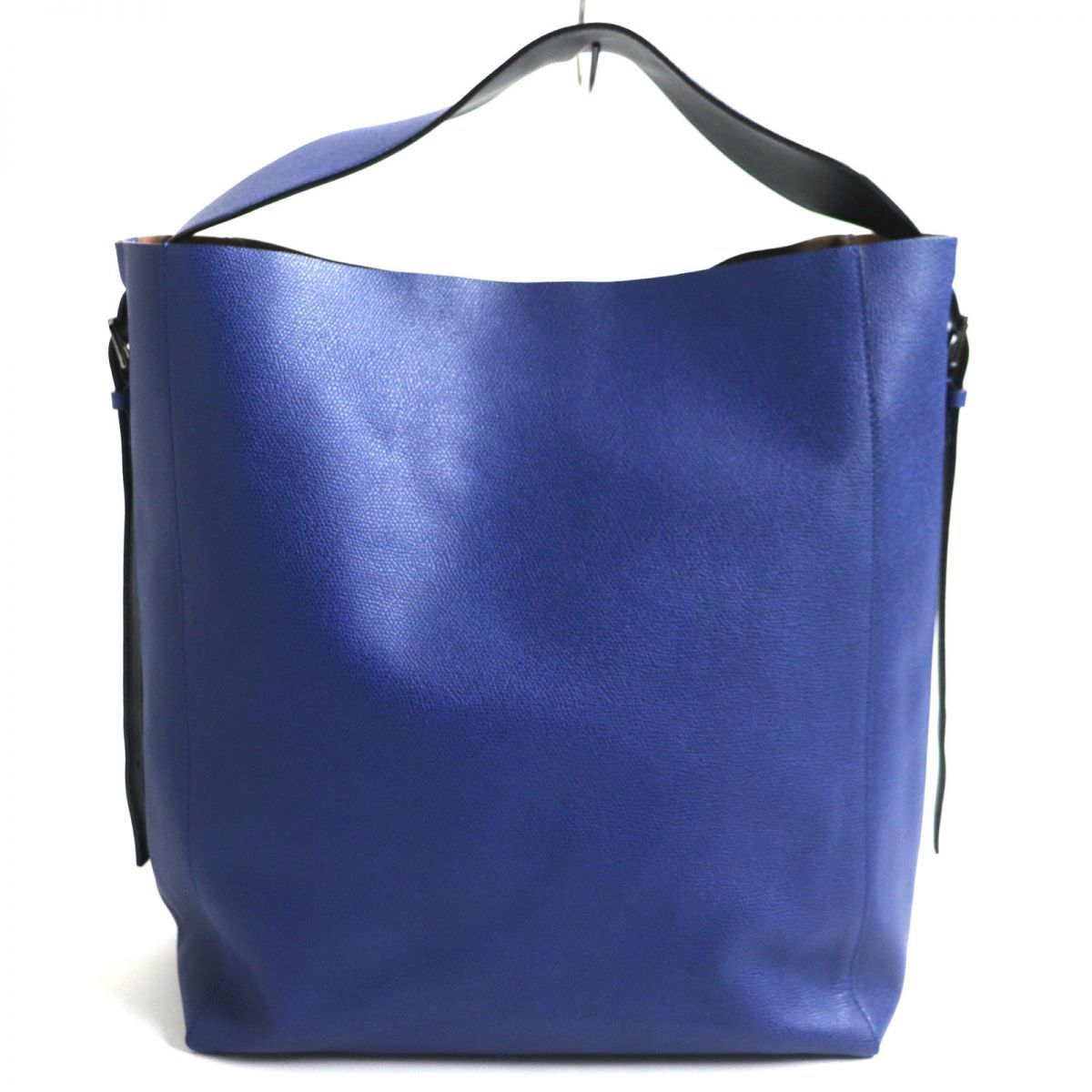 美品▽定価346500円 Valextra ヴァレクストラ サッカ レザー