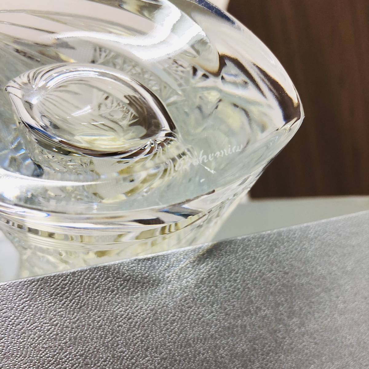 超美品 保管品 Bohemia LASKA ラスカ ボヘミア コメット 花瓶 SVV-513 クリスタル ガラス 花 華 フラワー フラワ－ベ－ス 置物 花立_画像4