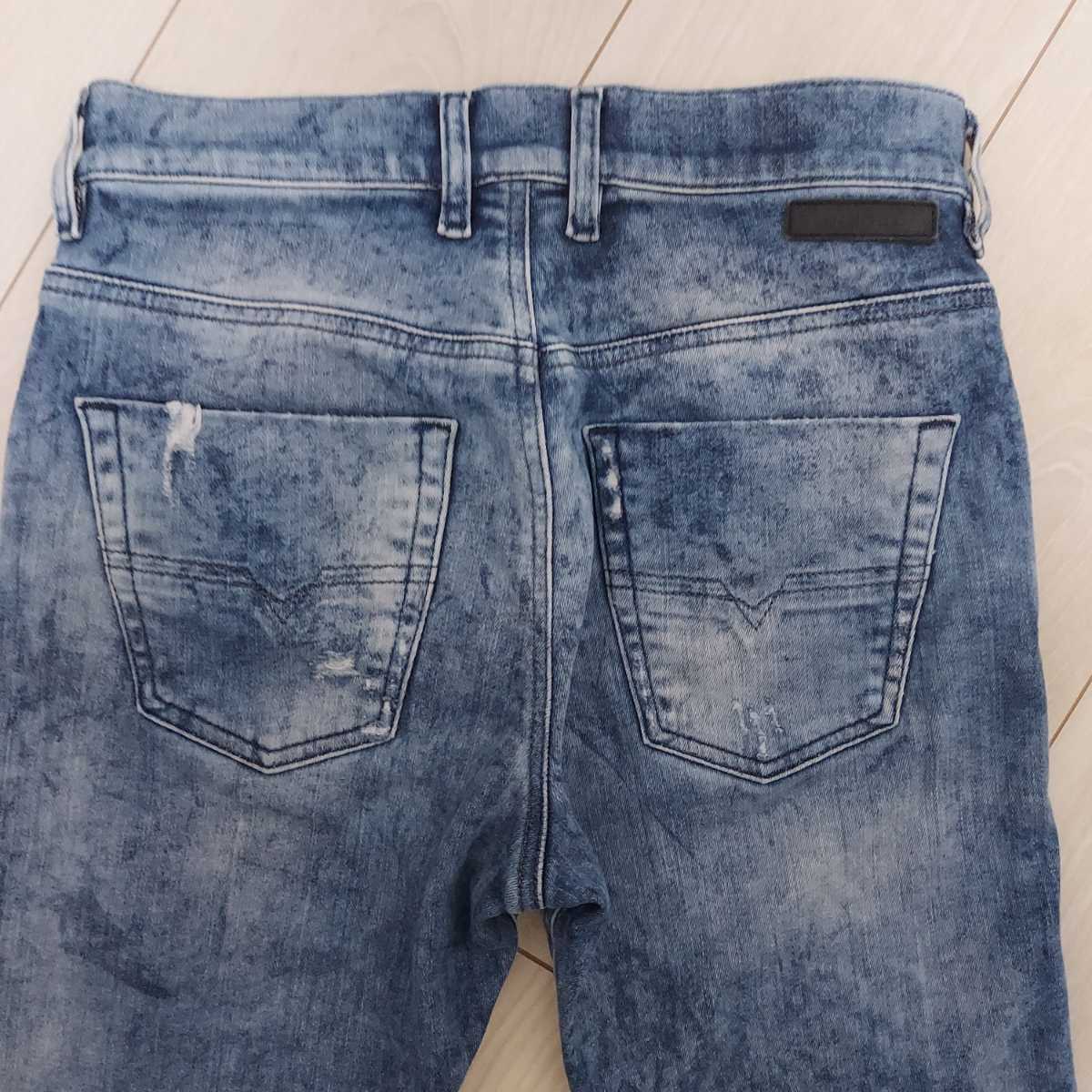 DIESEL ディーゼル　KRAILEY-B-T JOGGJEANS 080ASデニムパンツW23　イタリア製　41,800円を