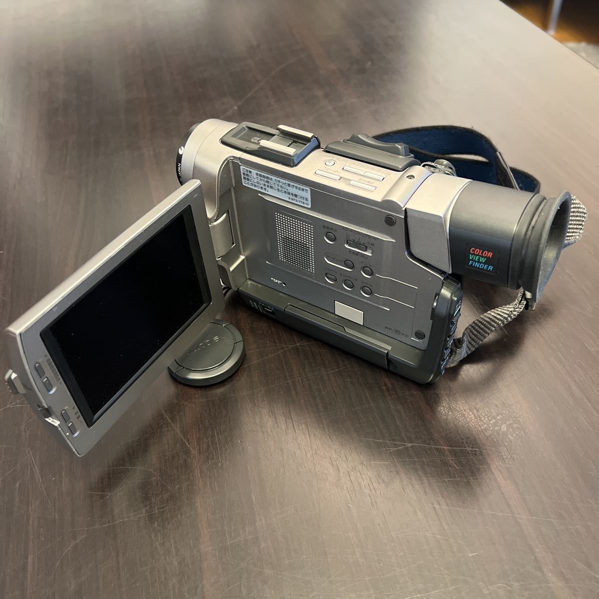 SONY DCR-TRV7 ビデオカメラ　バッテリー無し