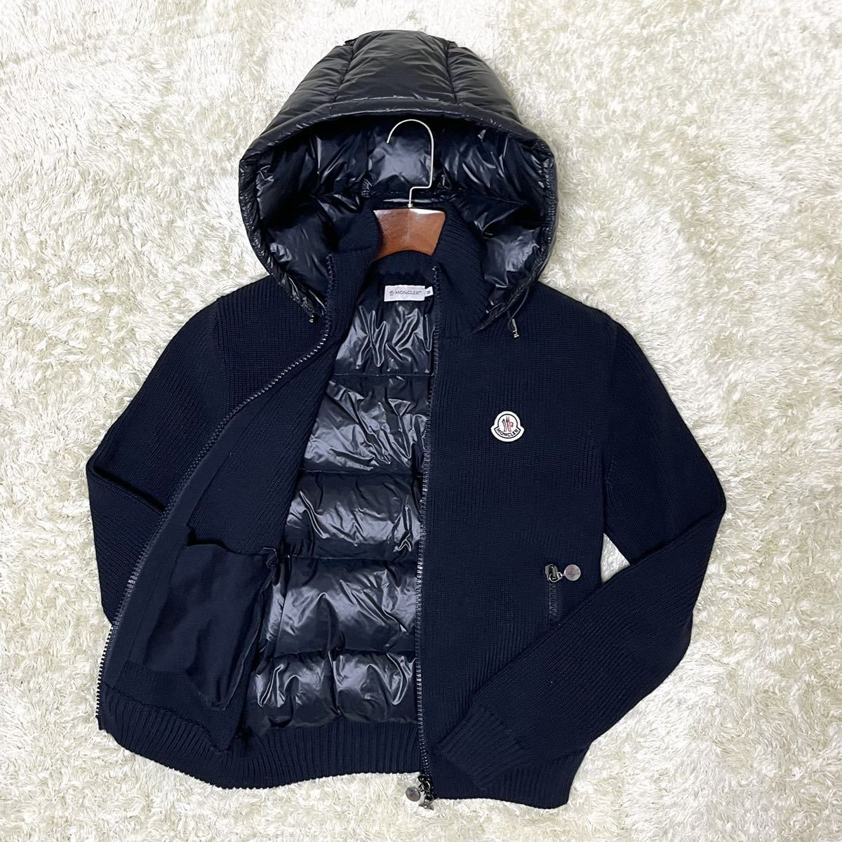 定価15万！【極上の着心地/極美品】MONCLER モンクレール ニット ダウンジャケット パーカー マグリア カーディガン MAGLIA CARDIGAN M_画像1