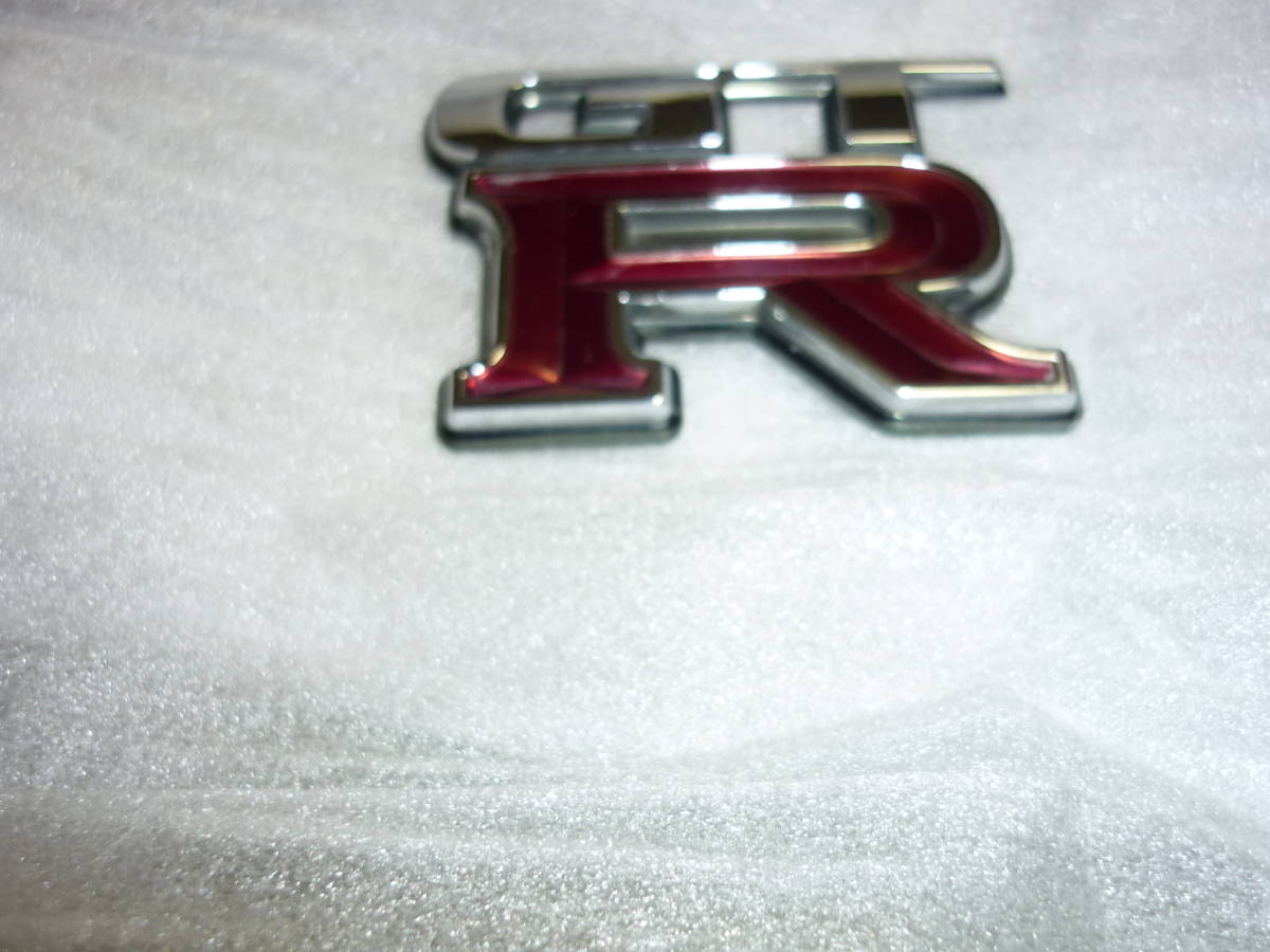  Nissan оригинальная деталь Skyline GT-R BNR34 задний эмблема 84896-AA400 багажник эмблема NISSAN SKYLINE текущее состояние распродажа 