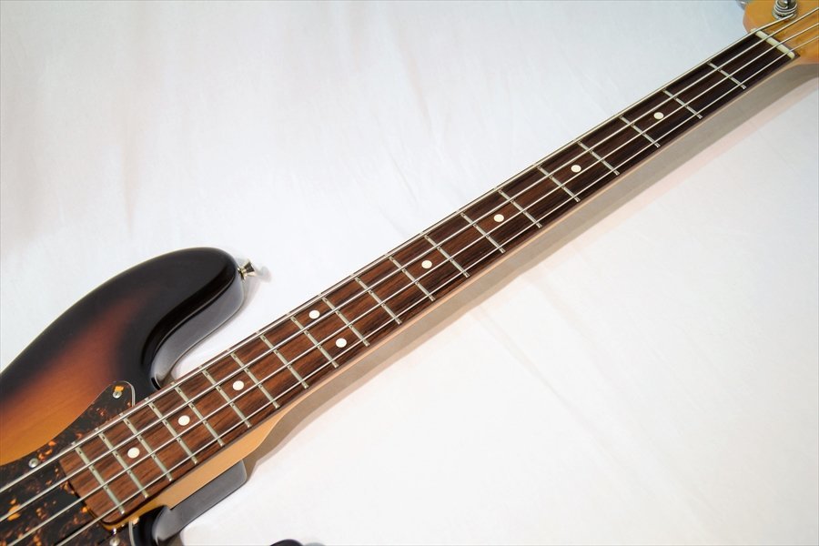 人気の贈り物が ミディアムスケール Fender Japan JAZZ BASS 3TS