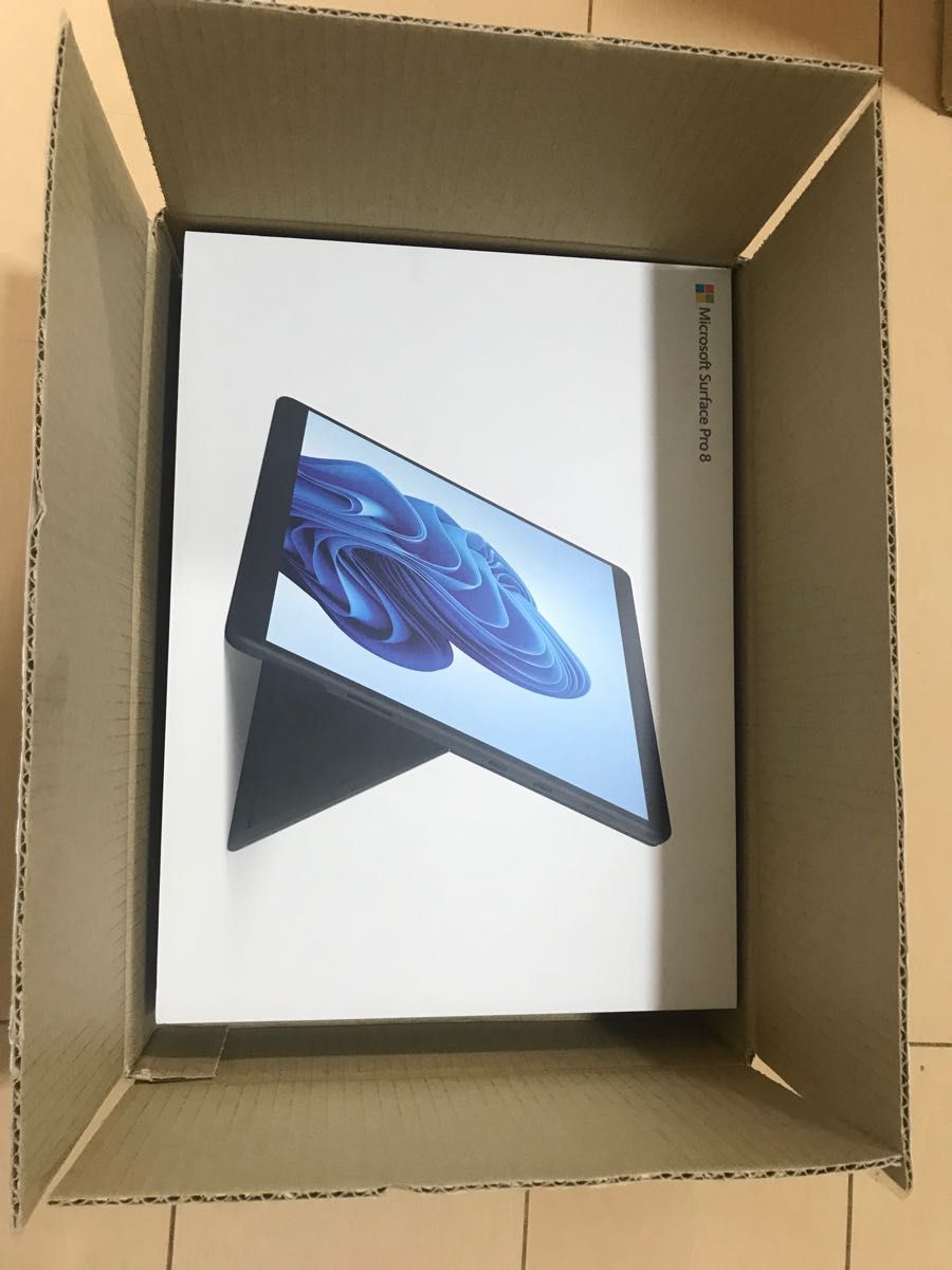 新品未使用・ Microsoft Surface Pro 8 8PQ-00026 グラファイト