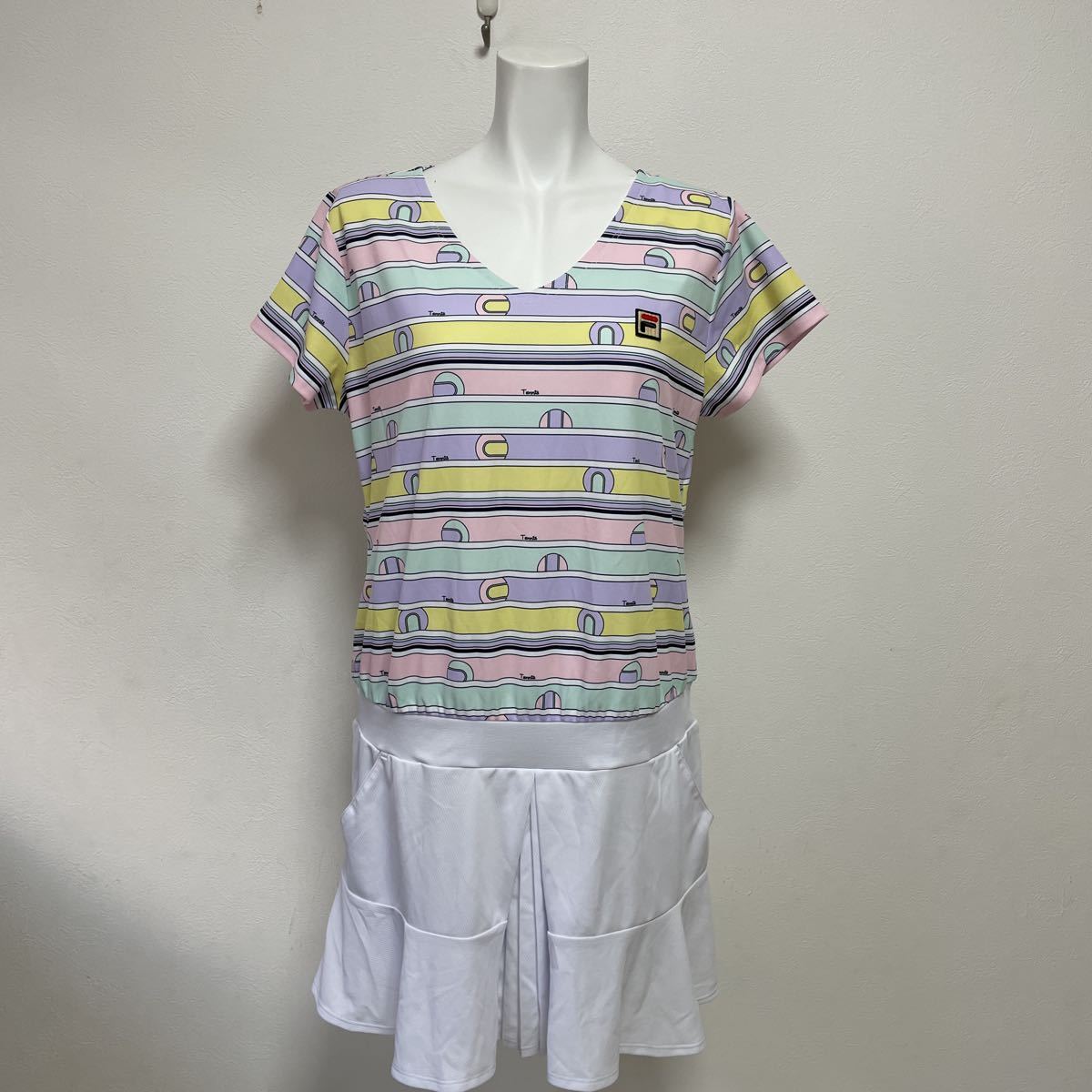  new goods FILA filler lady's tennis wear One-piece UV cut . water speed .f trumpet - style white size XL unused tag attaching 