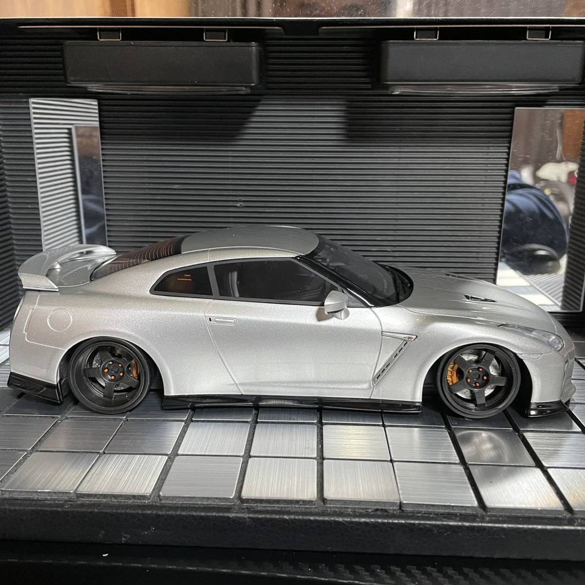 京商 1/18ニッサン GT-R R35 プレミアム エディション(カスタム