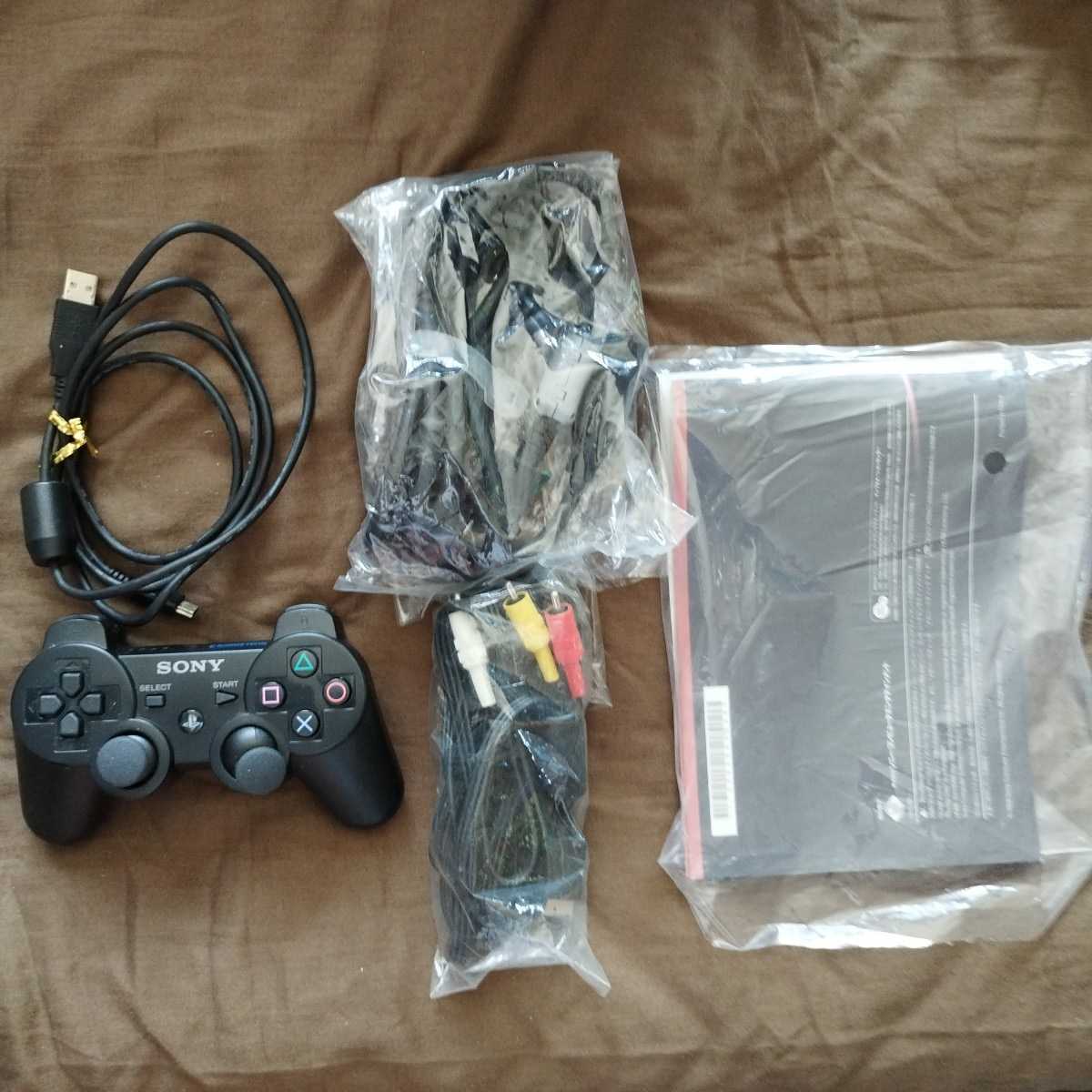 美品 PS3 本体 コントローラー 美品外箱 説明書一式付 厚型 初期 美品 PS3 本体 コントローラー 美品外箱 説明書一式付 厚型 初期