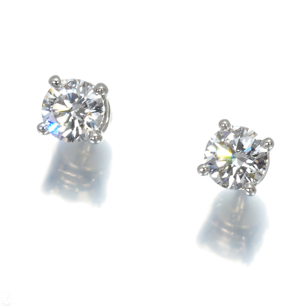 ティファニー ダイヤピアス ダイヤモンド 0.2ct/0.2ct程 ソリティア