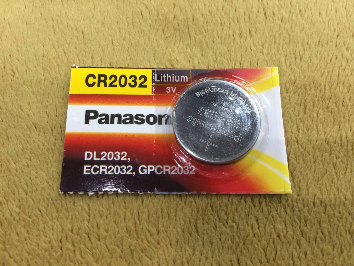 1) Panasonic lithium battery Lithium BATTERIES 3V CR2032 coin shape 1 piece new goods unopened 