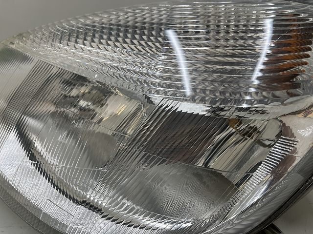 * Benz Vaneo W414 05 year 414700 left head light A4148200361 ( stock No:66804) (4795)