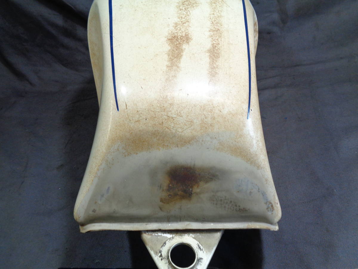  that time thing. genuine products RZ250. fuel tank NO-2