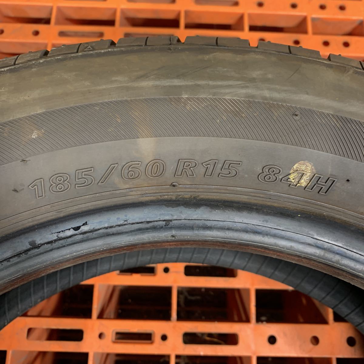 BRIDGESTONE 15インチ ラジアルタイヤ NEXTRY 1本 185/60R15 2021年45週製 アクア シエンタ プリウス フリード ノート MAZDA2_画像4