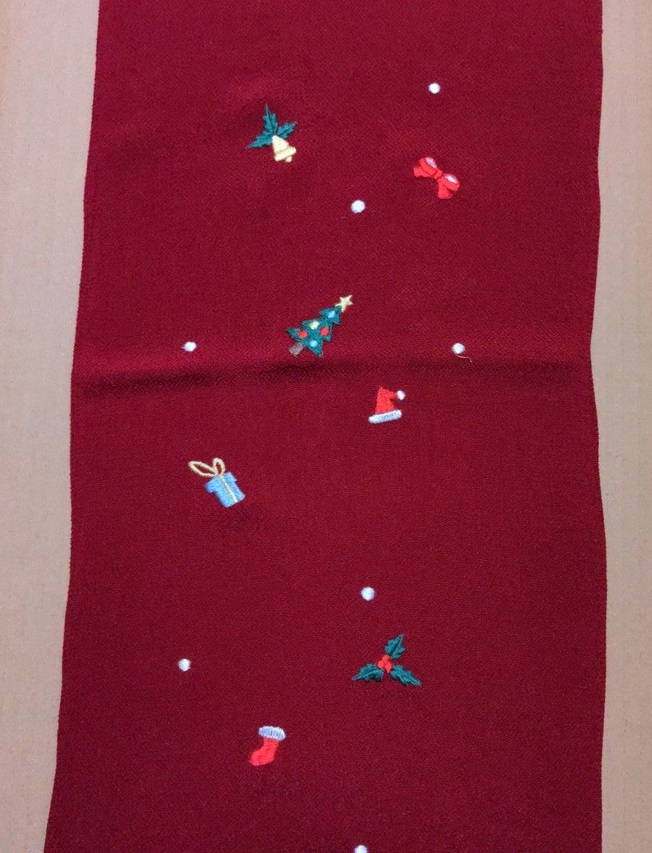 帯揚げ　帯上げ　帯あげ　刺繍　クリスマス　赤　サンタ　着物　きもの　着付け　衿秀　正絹　和想庵　ツリー　ヒイラギ　リボン