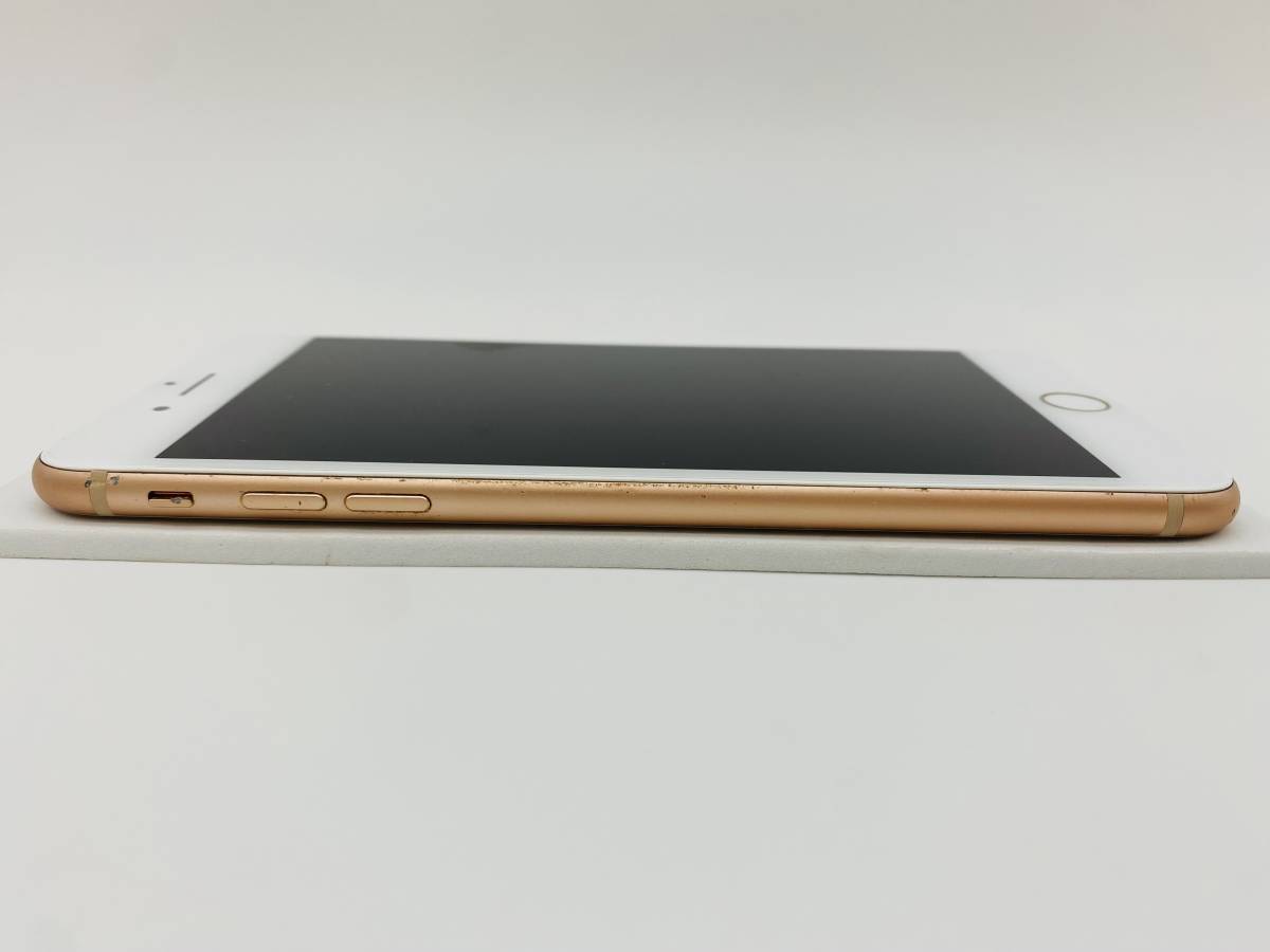iPhone8 Plus 64GB ゴールド/シムフリー/大容量3400mAh新品バッテリー